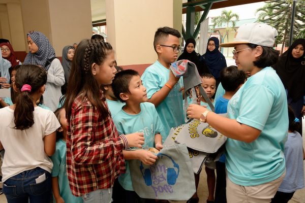 Ramadan 4 Life Ramadan 4 Life event by Rahmatan Lil Alamin Foundation at Block 8 Lorond Lew Lian on Saturday, June 9, 2018. Photo: MUIS